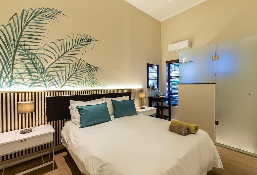 اتاق استاندارد یک نفره, Mountview Guest House