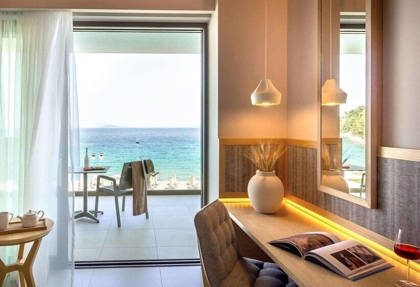 Номер Deluxe Вид на Море, Ammoa Luxury Hotel & Spa Resort