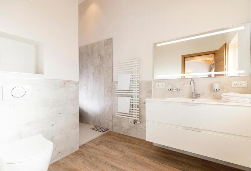 اتاق لوکس, Appartement Pension Auhof