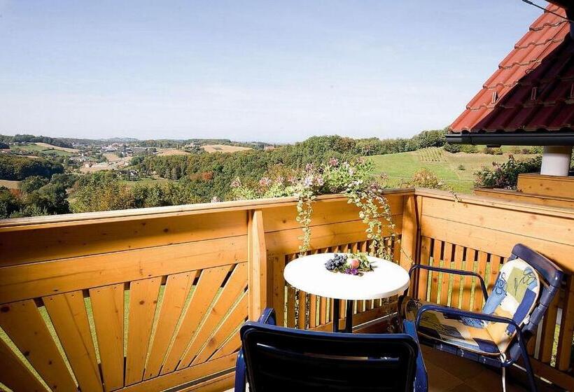 Comfort room with balcony, Garni Oasis Loipersdorf