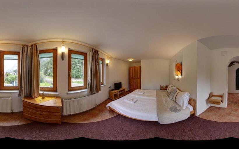 Полулюкс с Балконом, Apartment House Seerose
