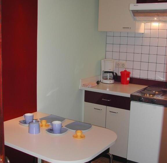 Апартаменты 2 Спальни, Haus Helga