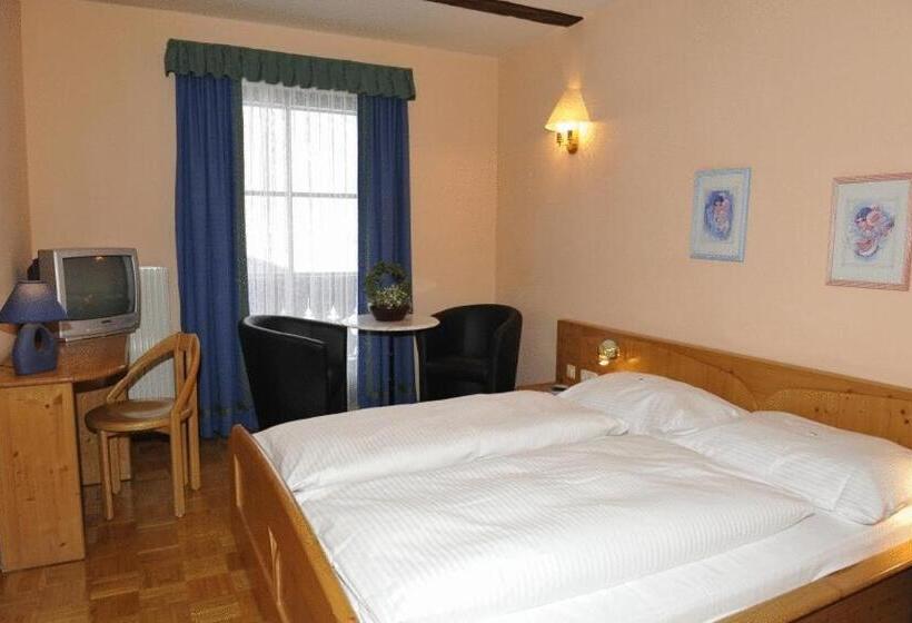 Номер Стандарт с Балконом, Landgasthof Katschtalerhof
