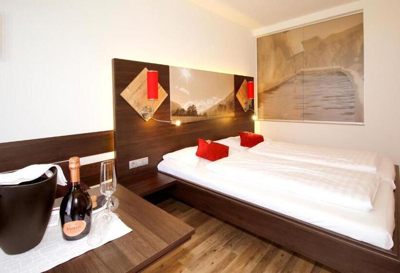 Люкс с Террасой, Zum Senner Suites Zillertal