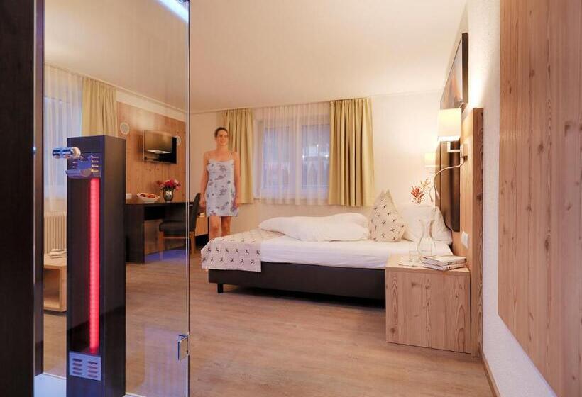 Номер Deluxe, Venetblick