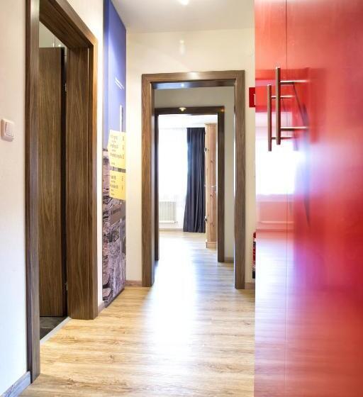 Апартаменты 3 Спальни, Alphotel Mittersill