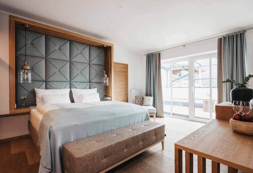 اتاق سوپریور با چشم‌انداز کوهستان, Sonnhof Alpendorf   An Adults Only Place