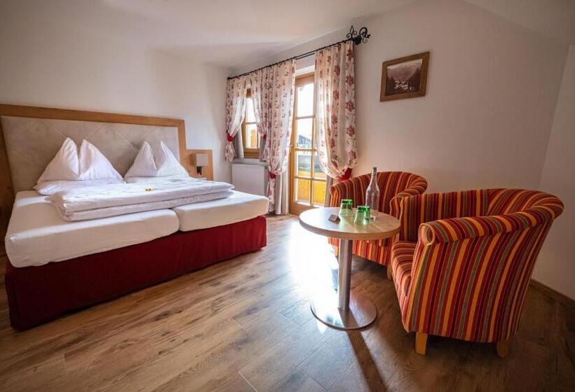 Номер Стандарт с Балконом, Landhotel Schützenhof