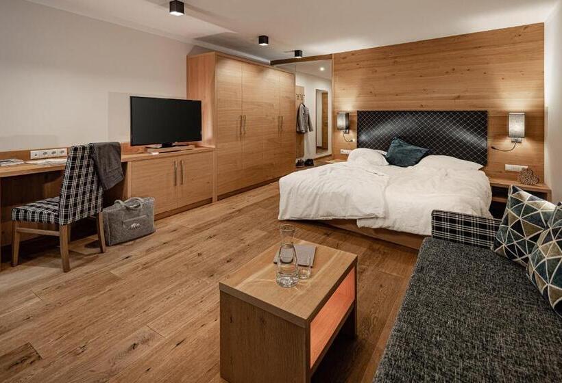 Family Suite, Panoramahotel Huberhof