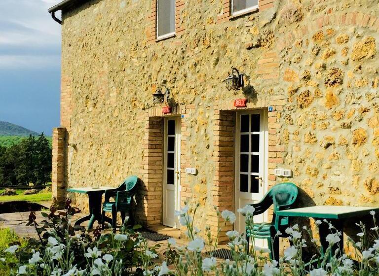 سوییت خانوادگی, Agriturismo La Selva