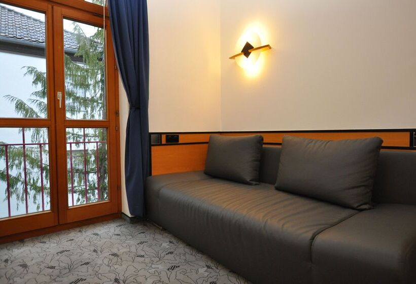 Quarto Estandar, Villa Waldperlach By Blattl