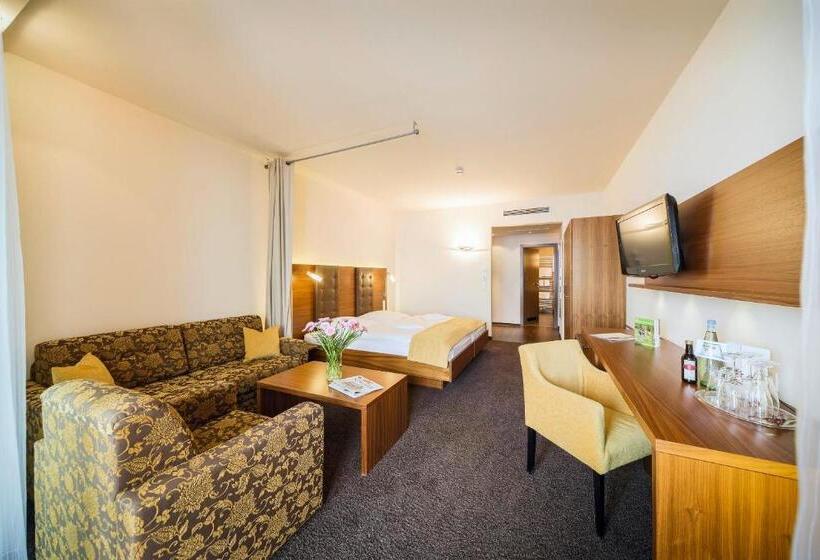 Люкс, Flair Hotel Zum Schiff
