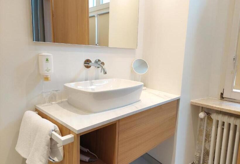 Номер Стандарт, Flair Hotel Zum Schiff