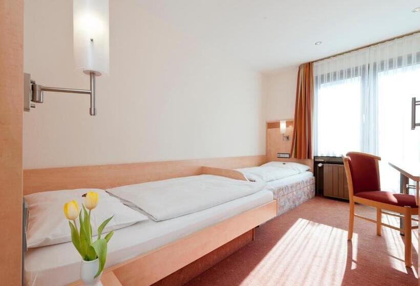 חדר סטנדרט, Garni Hotel Schumacher