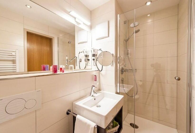 Номер Стандарт Индивидуальный, Garni Hotel Schumacher