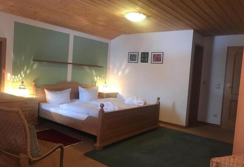 Семейный Номер, Deva Hotel Kaiserblick