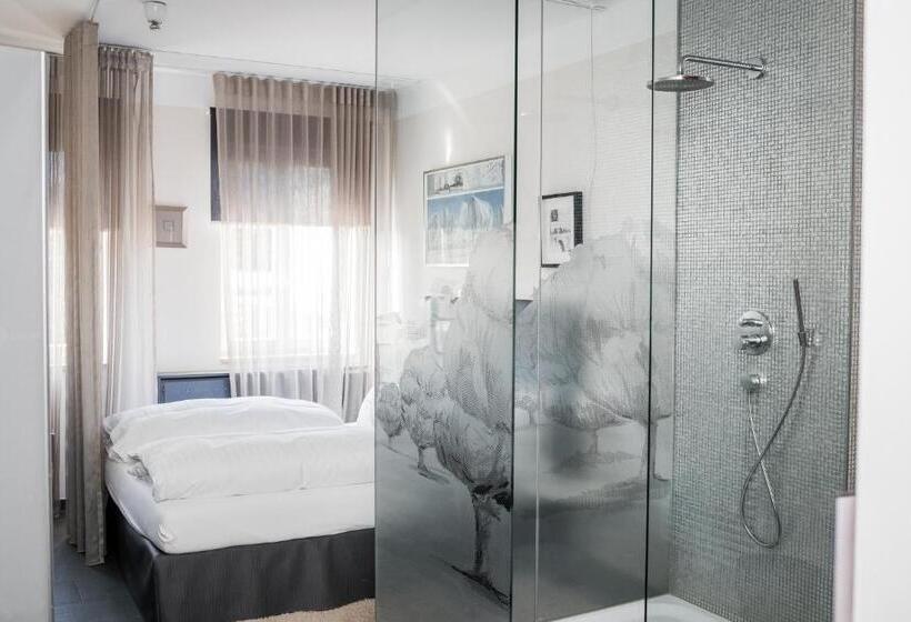스탠다드 룸, Romantikhotel Rebstock Art & Design