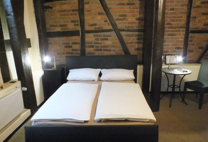 Номер Economy, Pension Riverside In Leverkusen Hitdorf Am Rhein   Zentral An Der A1 Und 59