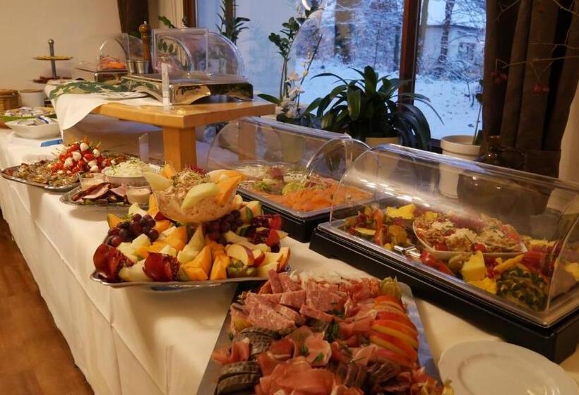 Номер Стандарт Индивидуальный, Restaurant Waldschlößchen