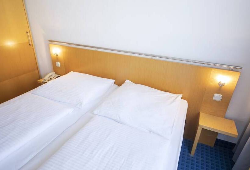 Номер Комфорт, Achat Hotel Suhl