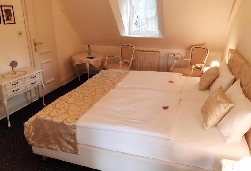 Номер Стандарт, Pension Marienhof