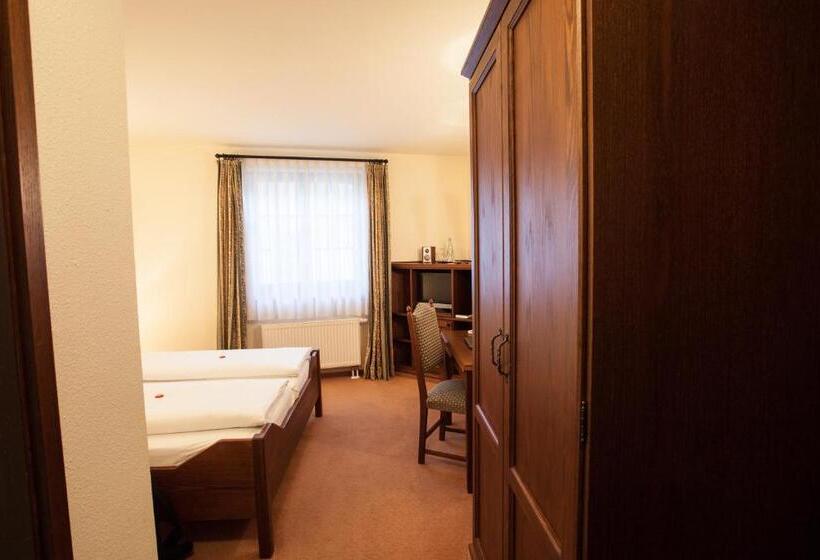 Quarto Estandar Individual, & Restaurant Klosterhof