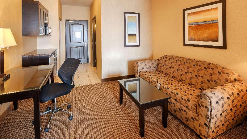 Люкс Кровать Кинг, Best Western Plus Estevan Inn & Suites
