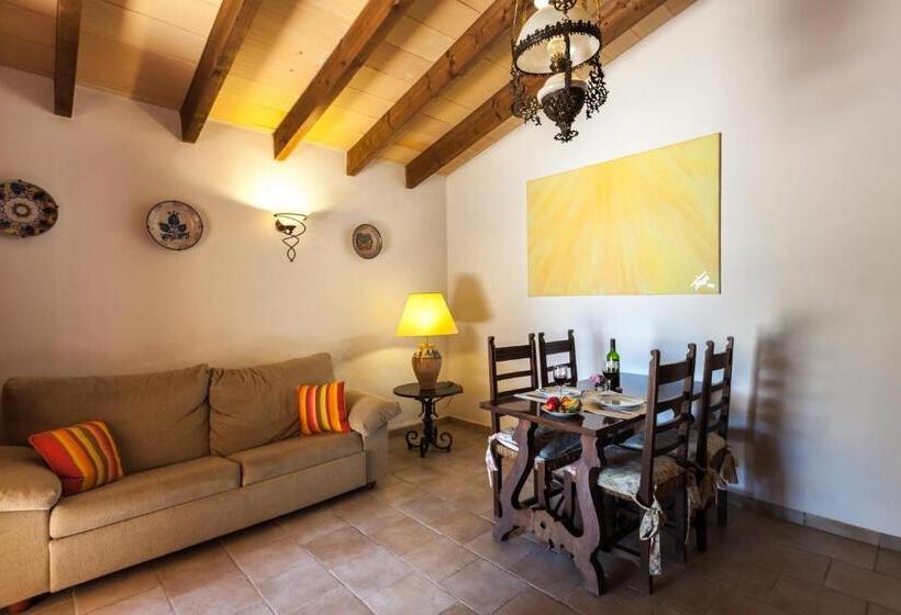 Люкс, Finca Can Estades