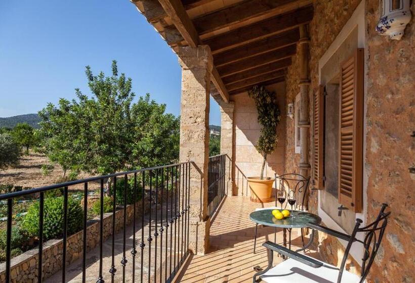 Номер Стандарт с Балконом, Finca Can Estades