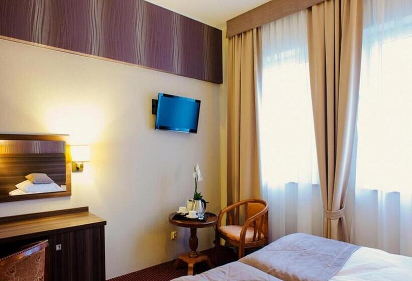 Номер Deluxe, Sevilla