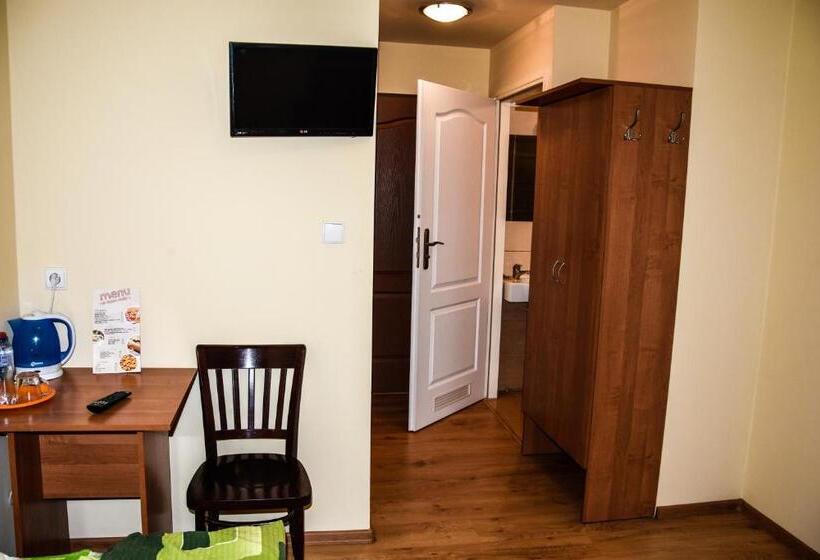 Номер Стандарт Трехместный, Motel Na Skarpie