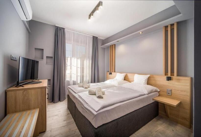 1 Bedroom Apartment, Park Hotel Ambrózia