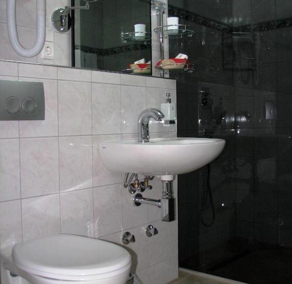 Номер Стандарт, Wellnesshotel & Restaurant Hexenschopf