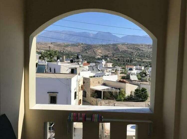 Номер Стандарт Трехместный, Pension Nikos