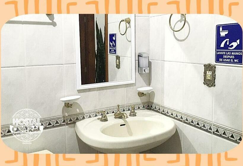 اتاق استاندارد, Hostal Central Oaxaca