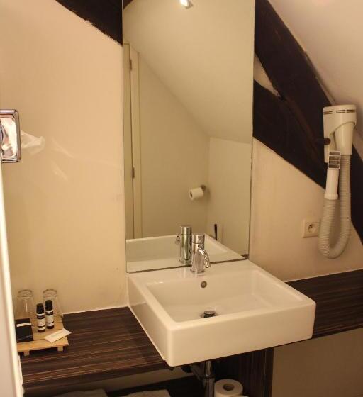 Номер Стандарт, Amaryllis Hotel Veurne