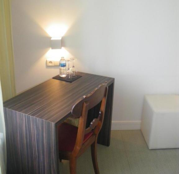 Номер Стандарт Индивидуальный, Amaryllis Hotel Veurne