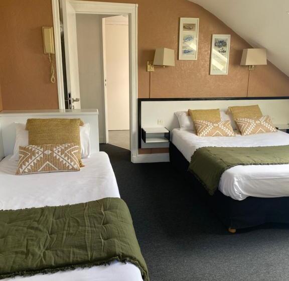 Семейный Номер, Hôtel Céline   Hôtel De La Gare
