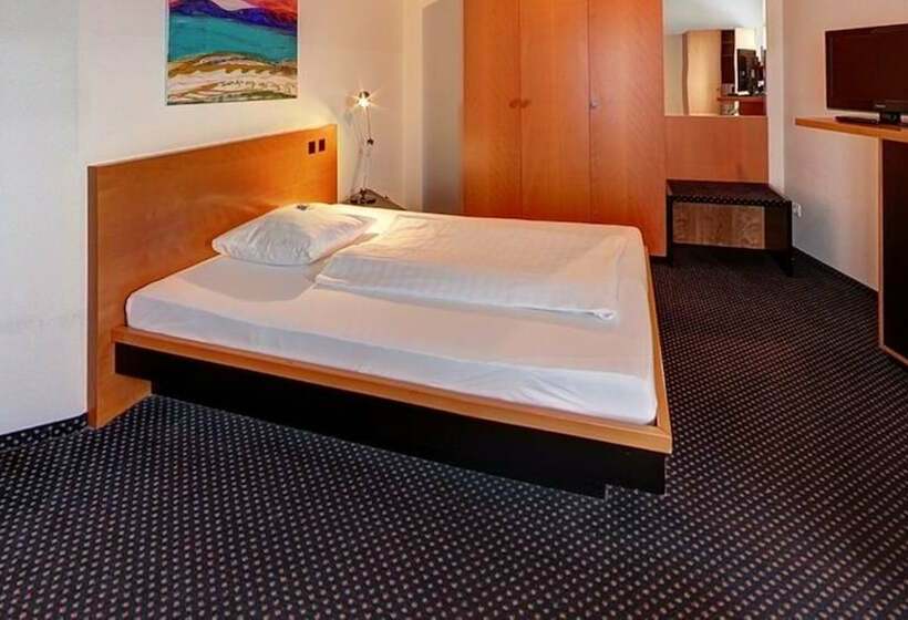 标准单人间, Plaza Suites Rüsselsheim