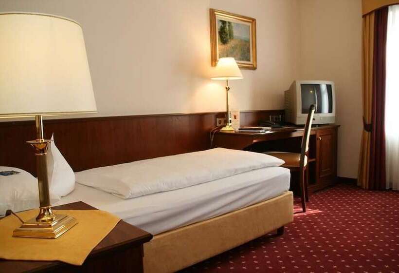 Номер Комфорт Индивидуальный, Landhotel Zum Hessenpark