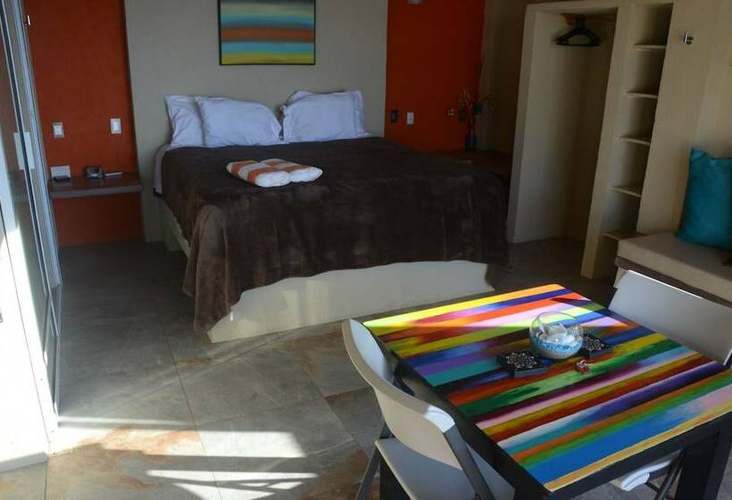 コンフォーとスイートルーム, Casablanca Guest House