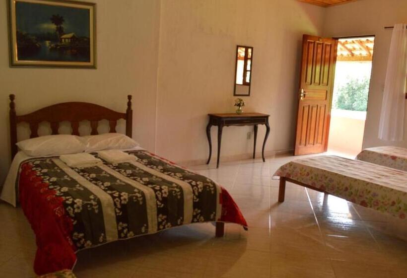 Pokój Rodzinny, Fazenda Pousada Cachoeira Do Flávio