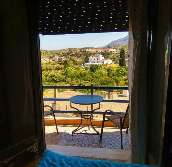 Студия Стандарт, Zakros Rooms Restaurant