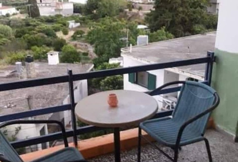 Трехместный Номер Классика, Zakros Rooms Restaurant