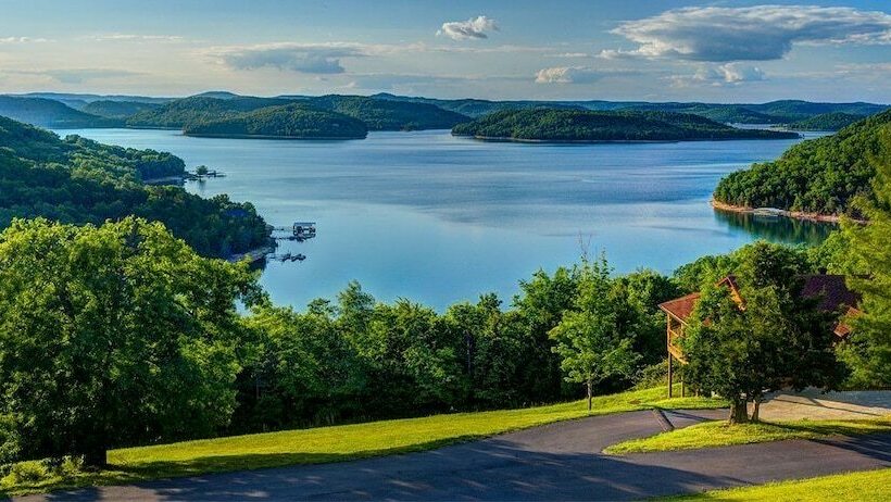 Апартаменты Пентхаус 1 Спальня, Lake Shore Cabins On Beaver Lake