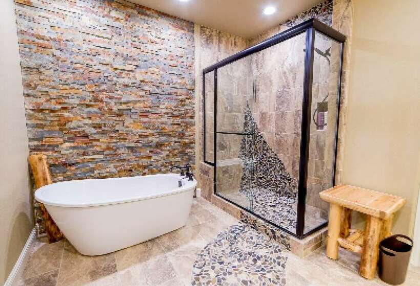 Люкс Премиум, Inn The Woods Suites
