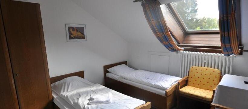 Номер Economy, & Hostel Drei Baren
