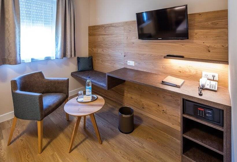 标准单人间, Landhotel Endhart