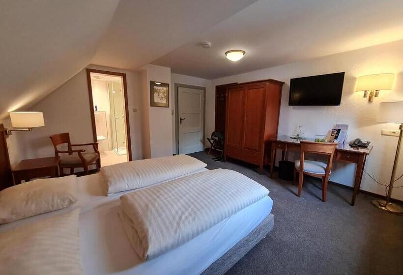 Номер Стандарт, Waldquelle   Baumhaushotel Aerzen