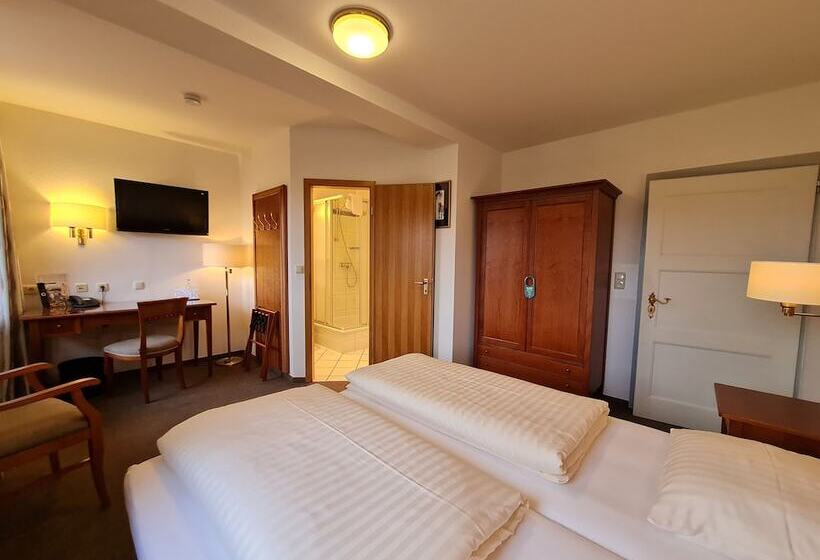 Номер Стандарт, Waldquelle   Baumhaushotel Aerzen